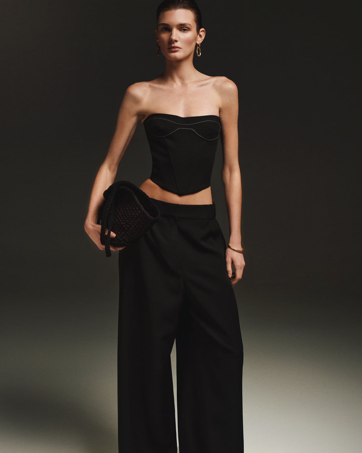 パンツ elena エレナ ドーソン ドローストリングパンツ ミディアムウール | HUES