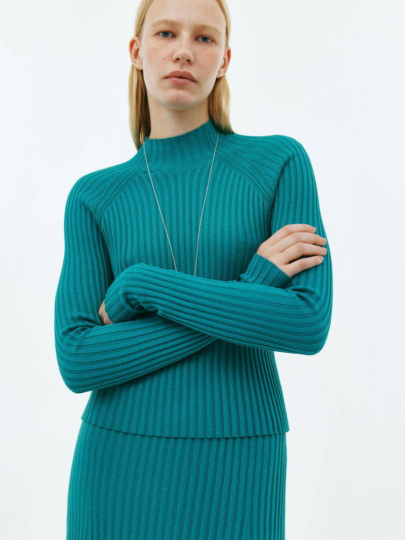 Emerald knitted golf