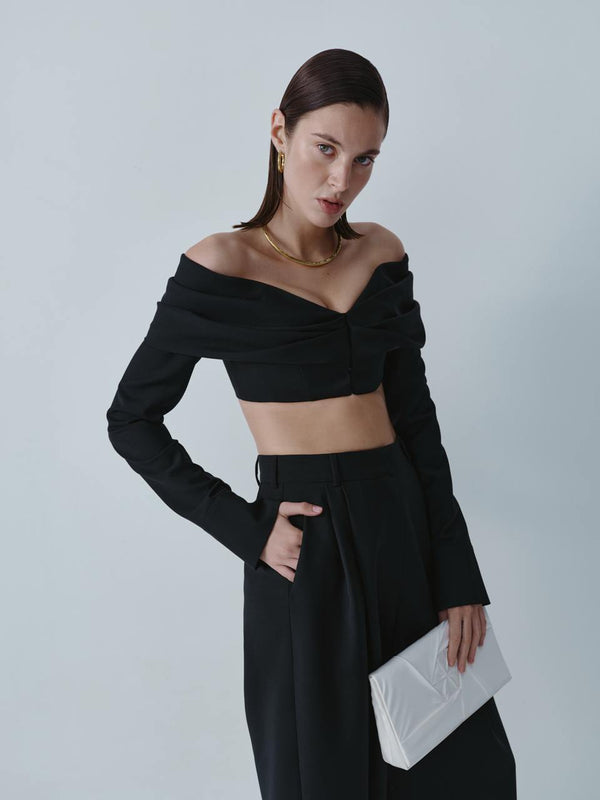 Black wool bustier with long-sleeve