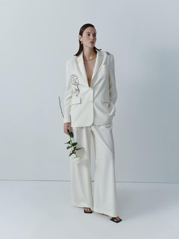 Oversize ivory wool blazer with embroidery