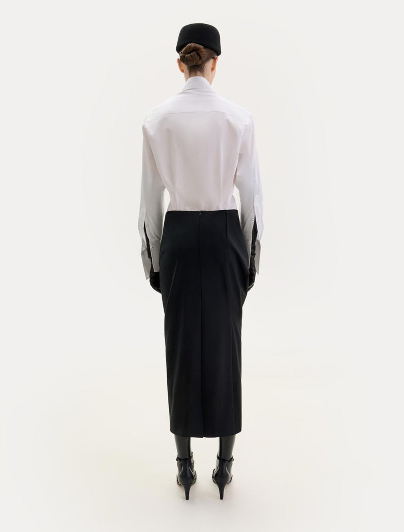 Black wool skirt with a pocket