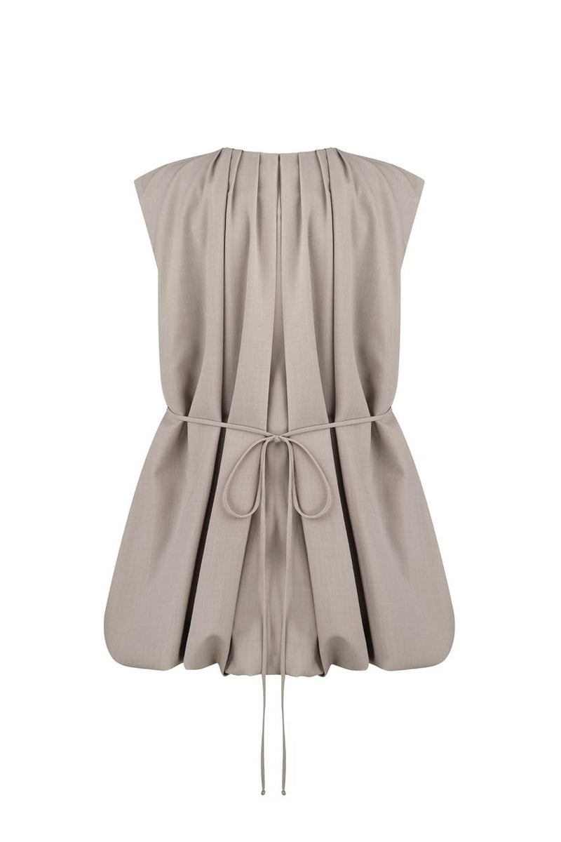 Taupe vest with zipper and belt